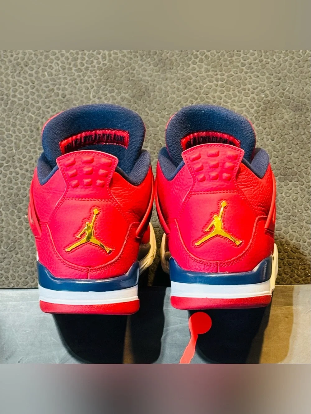 Jordan 4 Retro ‘FIBA’ 2019 (Sz 11M)